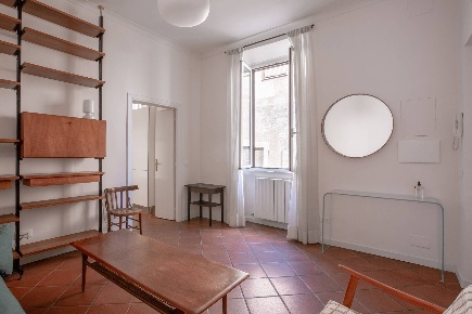 Foto Appartamento in Vicolo Del Cedro, Roma Trastevere di 60 m² in vendita