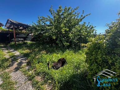 Foto Appartamento in Viale Nenni, Firenze di 66 m² con 3 locali in vendita
