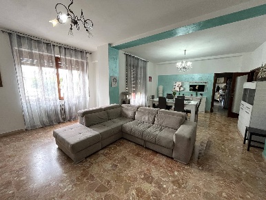 Foto Appartamento in CORSO MAZZINI, Vasto di 120 m² con 4 locali in vendita