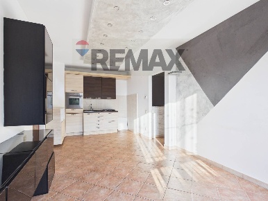 Foto Appartamento in via Giotto 6, Certosa di Pavia di 59 m² con 3 locali