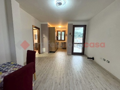 Foto Appartamento a Rosignano Marittimo Chioma, Nibbiaia di 91 m²
