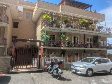Foto Appartamento in Via Brenta 15, Monterotondo Santa Maria, San Martino
