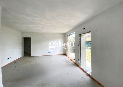 Foto Appartamento a Due Carrare di 160 m² con 5 locali in vendita