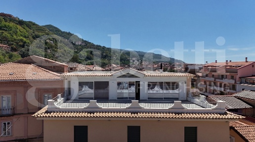Foto Attico in Via NUOVA 5, Amantea Centro di 188 m² con 4 locali