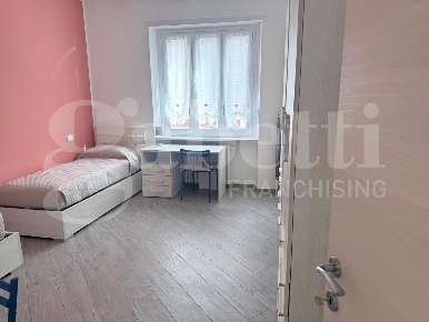Foto Appartamento in Via Verolengo 8, Torino Borgo Vittoria di 79 m²