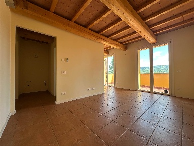 Foto Appartamento in Località le Lame SNC, Riparbella di 72 m² con 4 locali