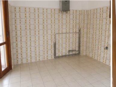 Foto Appartamento in via Pasteur 8, Modena Villaggio Giardino di 97 m²