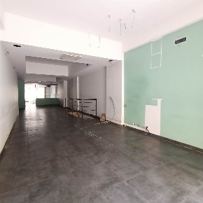 Foto Negozio a Avellino Emanuele II, C. Colombo, Morelli e Silvati