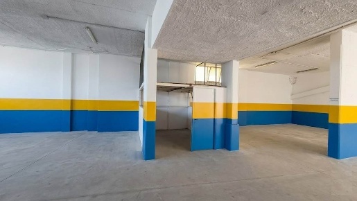 Foto Magazzino in via acquedotto romano 12, Formia Centro di 221 m²