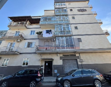 Foto Appartamento in Via tevere  3, Modugno di 97 m² con 3 locali