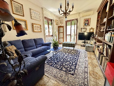 Foto Appartamento in Via Vigevano  22, Milano Navigli - Darsena di 106 m²