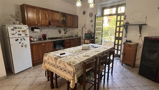 Foto Appartamento in Via della Fontana 13 13, Tarano Baracche Di San Polo