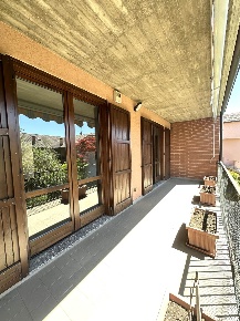 Foto Attico in via galvani  5, Usmate Velate Usmate di 130 m² con 4 locali