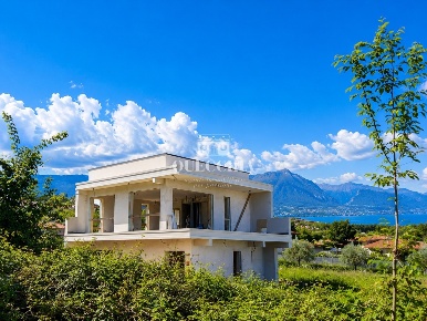 Foto Villa unifamiliare in Via Ciucani, Soiano del Lago di 200 m²