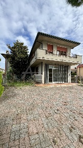 Foto Villa singola in Canale di Villadose RO, Villadose Centro di 225 m²