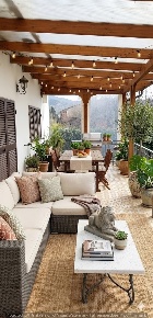 Foto Casa indipendente a Ameglia di 170 m² con 7 locali in vendita