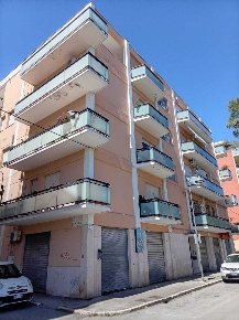 Foto Appartamento a Pescara Porto Turistico di 130 m² con 5 locali