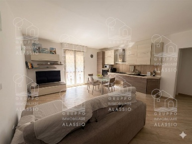 Foto Appartamento in Via Treves, Albenga San Fedele Lusignano di 88 m²
