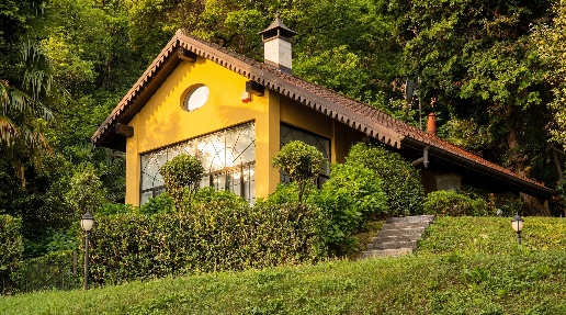 Foto Villa unifamiliare a Meina con 2 locali in vendita