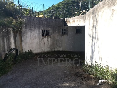 Foto Magazzino in Via Maneira SNC, Ventimiglia Varase, Bevera di 550 m²