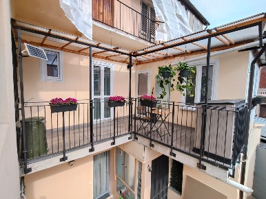 Foto Appartamento in Via Belmonte 14, Torino Barriera di Milano di 86 m²
