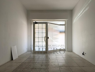 Foto Locale commerciale in Via Sottoconvento 59, Ventimiglia Centro Città
