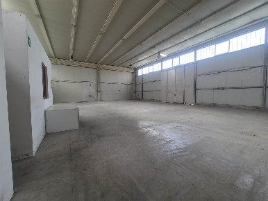Foto Capannone industriale in VIA  1, Campiglia Marittima Centro di 300 m²