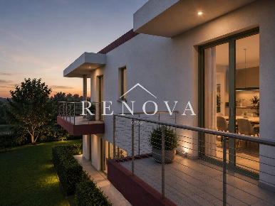 Foto Appartamento a Rivoli Veronese Centro di 117 m² con 4 locali