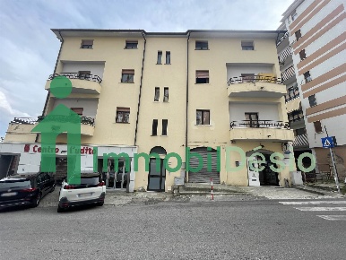 Foto Appartamento a Potenza Centro di 103 m² con 4 locali in vendita