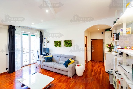 Foto Appartamento in via Bellincione  10, Milano Quartiere Feltre di 62 m²