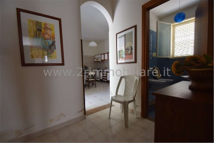 Foto Villa unifamiliare a Mazara del Vallo di 200 m² con 9 locali