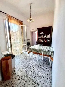 Foto Appartamento a Pisa Sant'Antonio di 85 m² con 4 locali in vendita