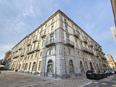 Foto Appartamento in Via Giulia di Barolo 5, Torino Giardini Reali