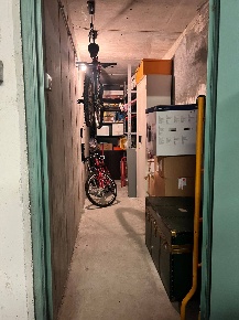 Foto Magazzino a Savona Villapiana, La Rusca, Via Mignone di 10 m²