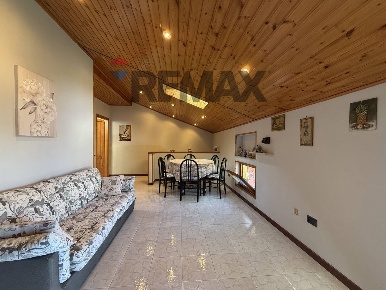 Foto Case semi ndipendenti in via Castello 3, Capriolo di 228 m² in vendita