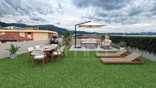 Foto Appartamento a Sinnai Centro di 147 m² con 4 locali in vendita