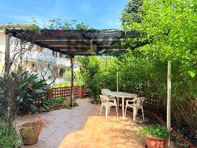 Foto Appartamento in via s Carnevale 15, Riposto Centro di 59 m² in vendita