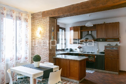 Foto Appartamento in PIAZZALE ROMA 76, Istrana Centro di 88 m² con 3 locali