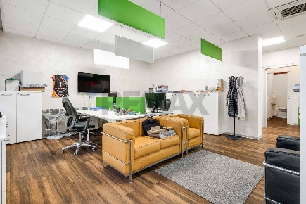 Foto Ufficio in VIA DEL CHISSO 4, Busto Arsizio Madonna Regina di 115 m²
