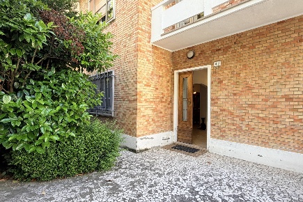 Foto Appartamento in Viale Monfalcone 47, Pesaro Porto di 128 m² in vendita