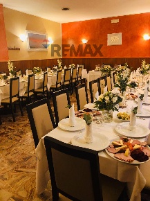 Foto Attività commerciale in via Riviera 45, Pavia Via Riviera di 120 m²