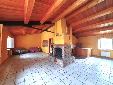 Foto Case semi ndipendenti in CANTIA, Fabriano Cantia di 270 m² in vendita