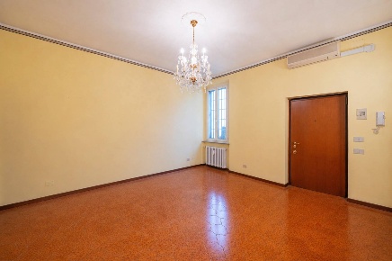 Foto Appartamento in BORGO FELINO 12, Parma Centro Storico di 106 m²