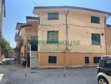Foto Case semi ndipendenti in via fontana san nicola, Mercogliano di 125 m²