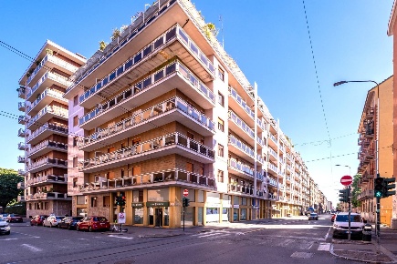 Foto Appartamento in Via Garessio 18, Torino Nizza Millefonti di 100 m²