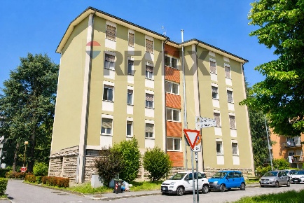 Foto Appartamento in Via Umberto Giordano 2, Bergamo Longuelo di 83 m²