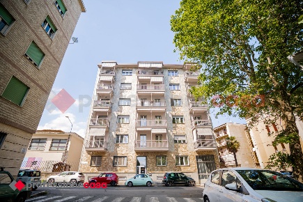 Foto Appartamento in Banfi, Pinerolo Centro di 105 m² con 4 locali