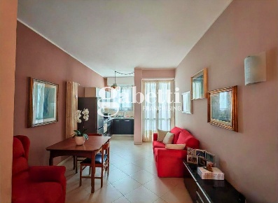 Foto Appartamento in Via PIOBESI 25, Torino di 82 m² con 3 locali