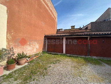 Foto Box in Piazza MAZZINI SNC, Monselice Centro di 14 m² in affitto