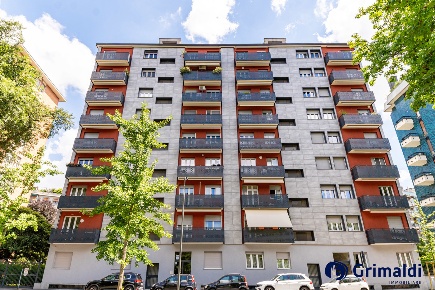 Foto Appartamento in Viale san Gimignano 16, Milano Bande Nere di 120 m²